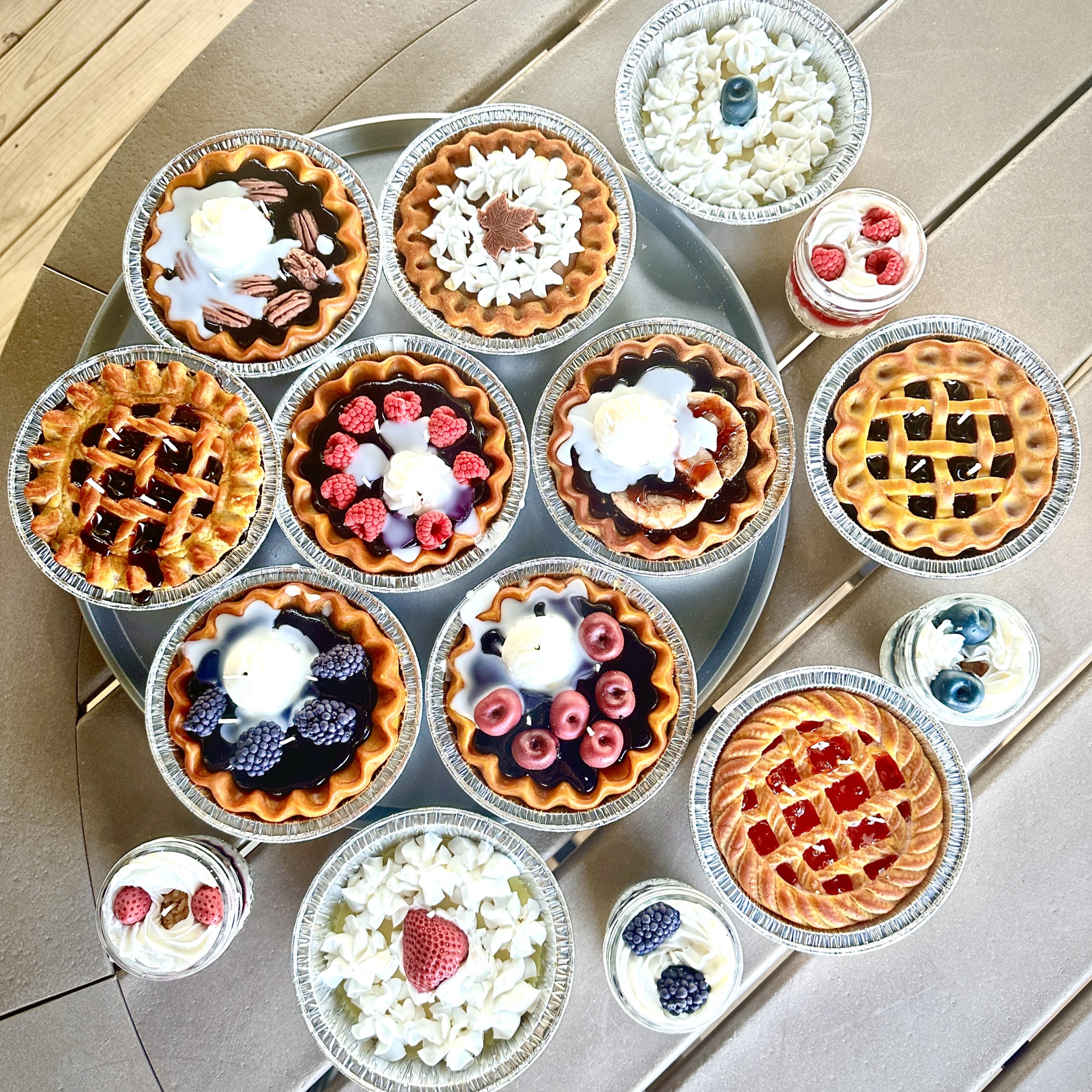 Photo of various Tantalizing Creations pie candles.